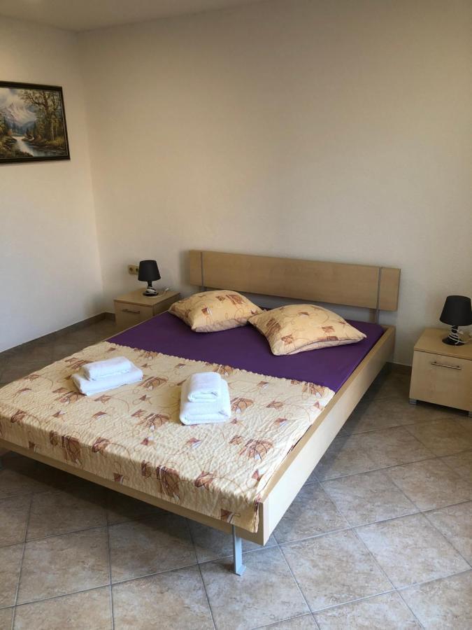 Miro Apartmani Ražanac Exteriér fotografie