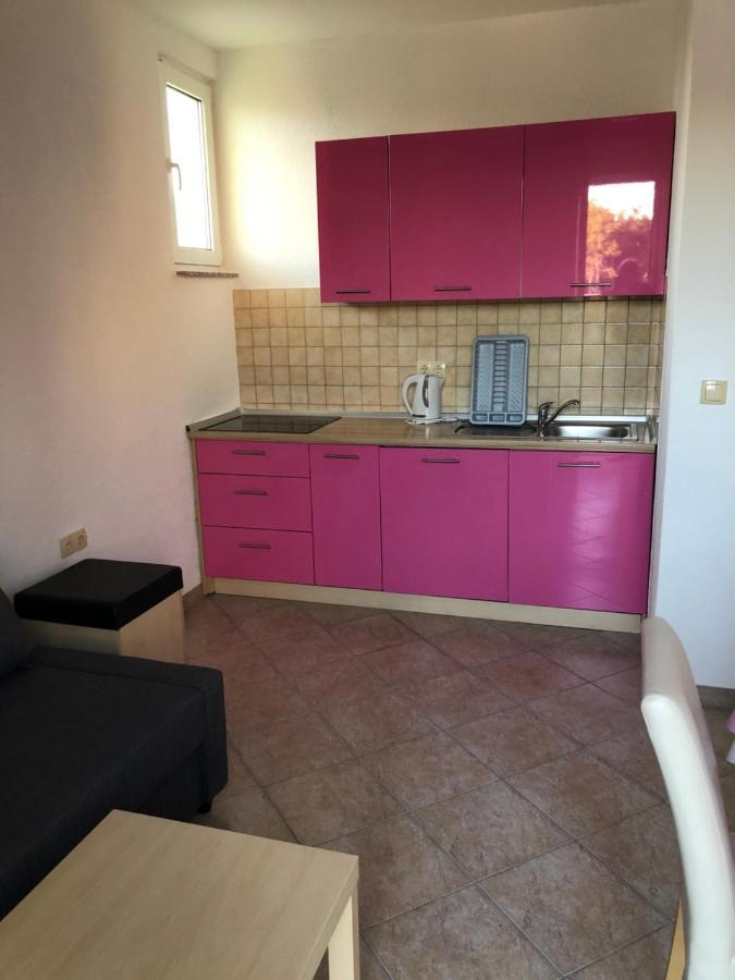 Miro Apartmani Ražanac Exteriér fotografie