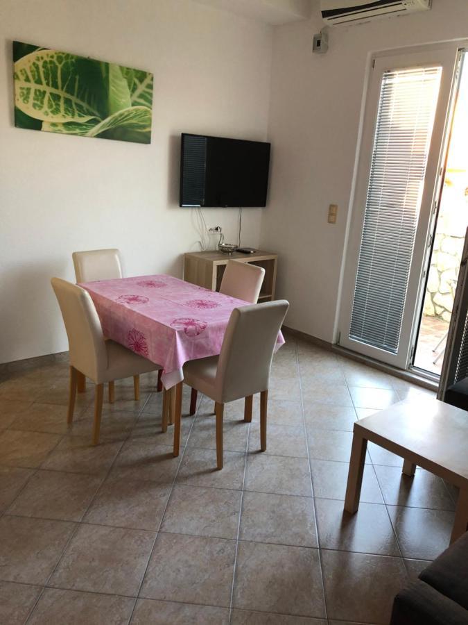 Miro Apartmani Ražanac Exteriér fotografie