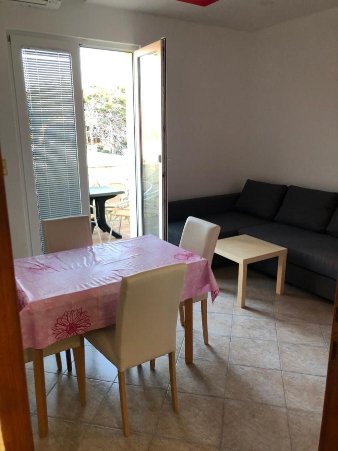 Miro Apartmani Ražanac Exteriér fotografie