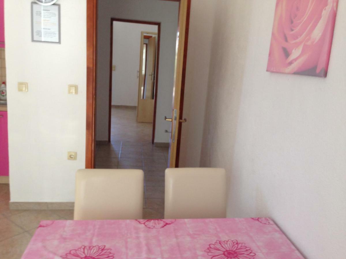 Miro Apartmani Ražanac Exteriér fotografie